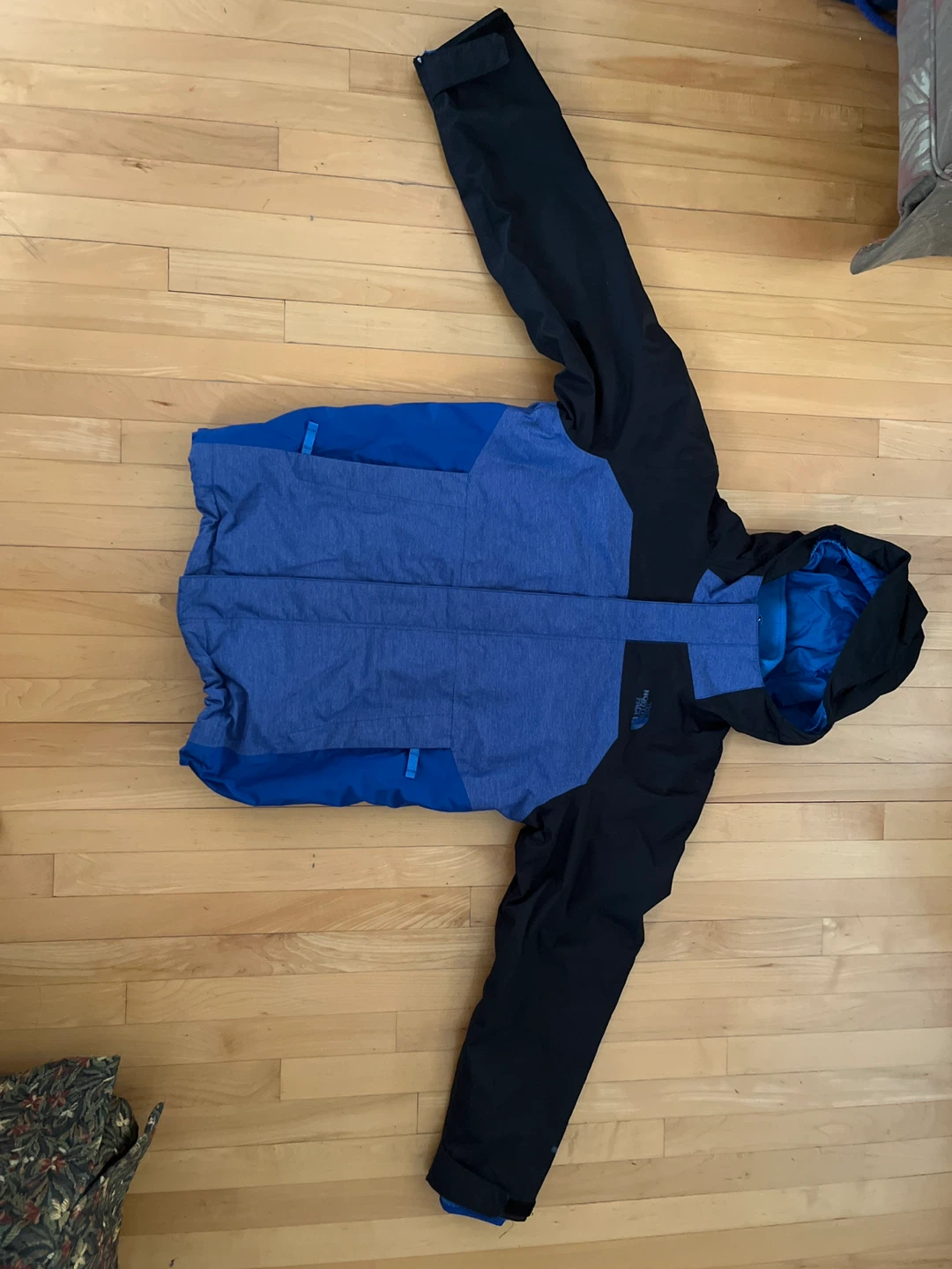 The North Face Boys Ski Jacket M (10/12)