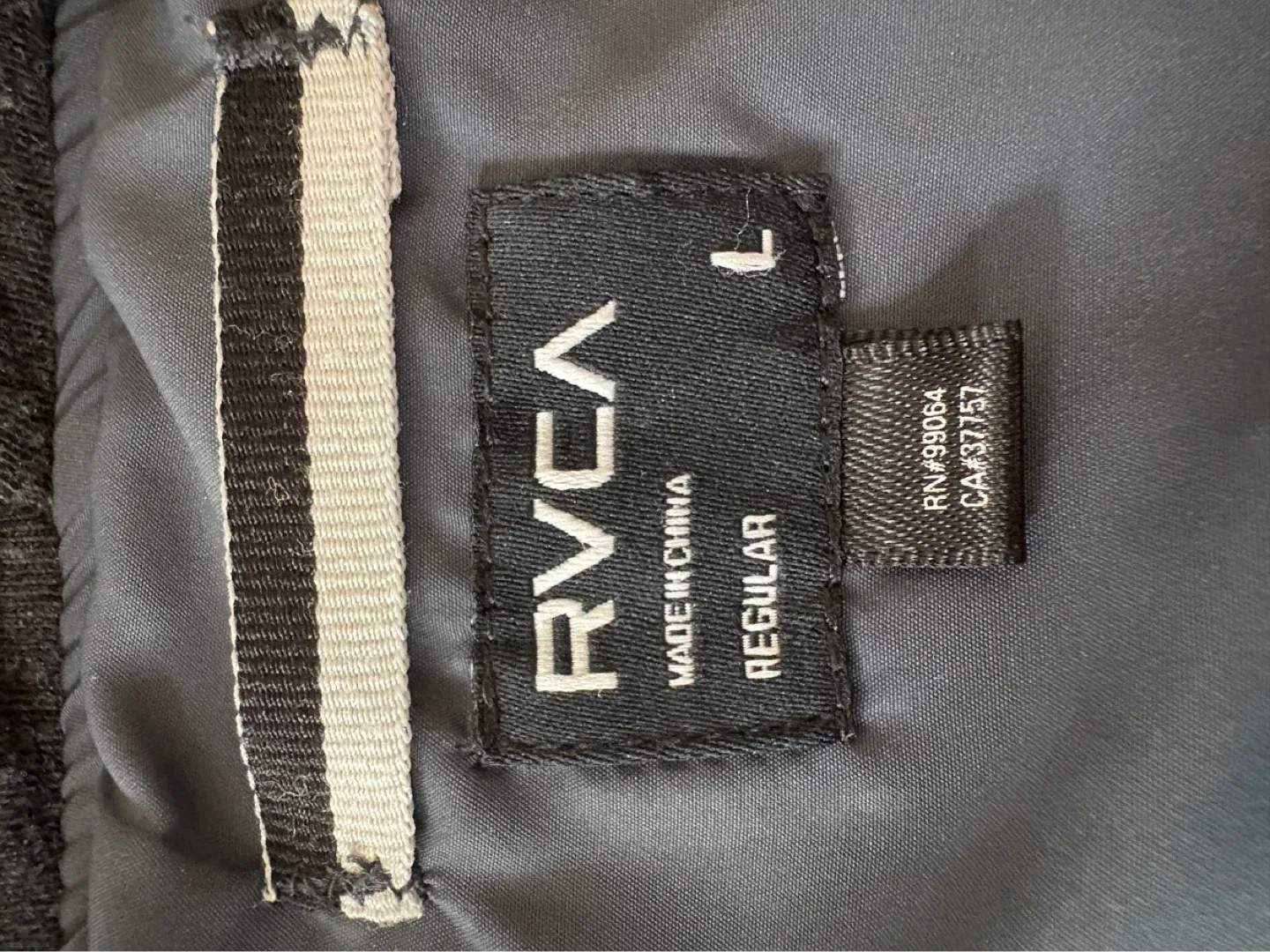RVCA Men's Puffer Vest with Hood - photo 3