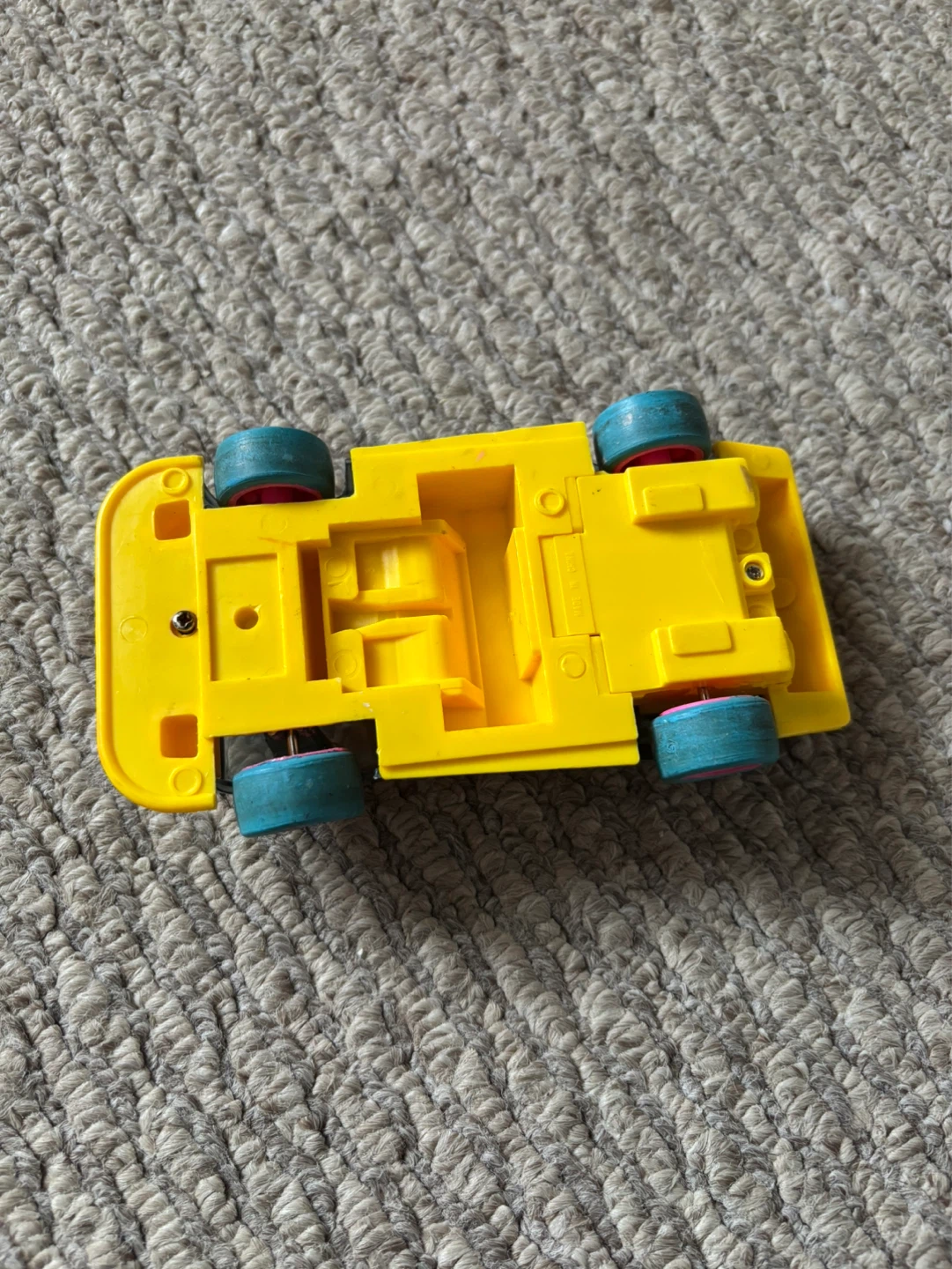 Colorful toy car - photo 2