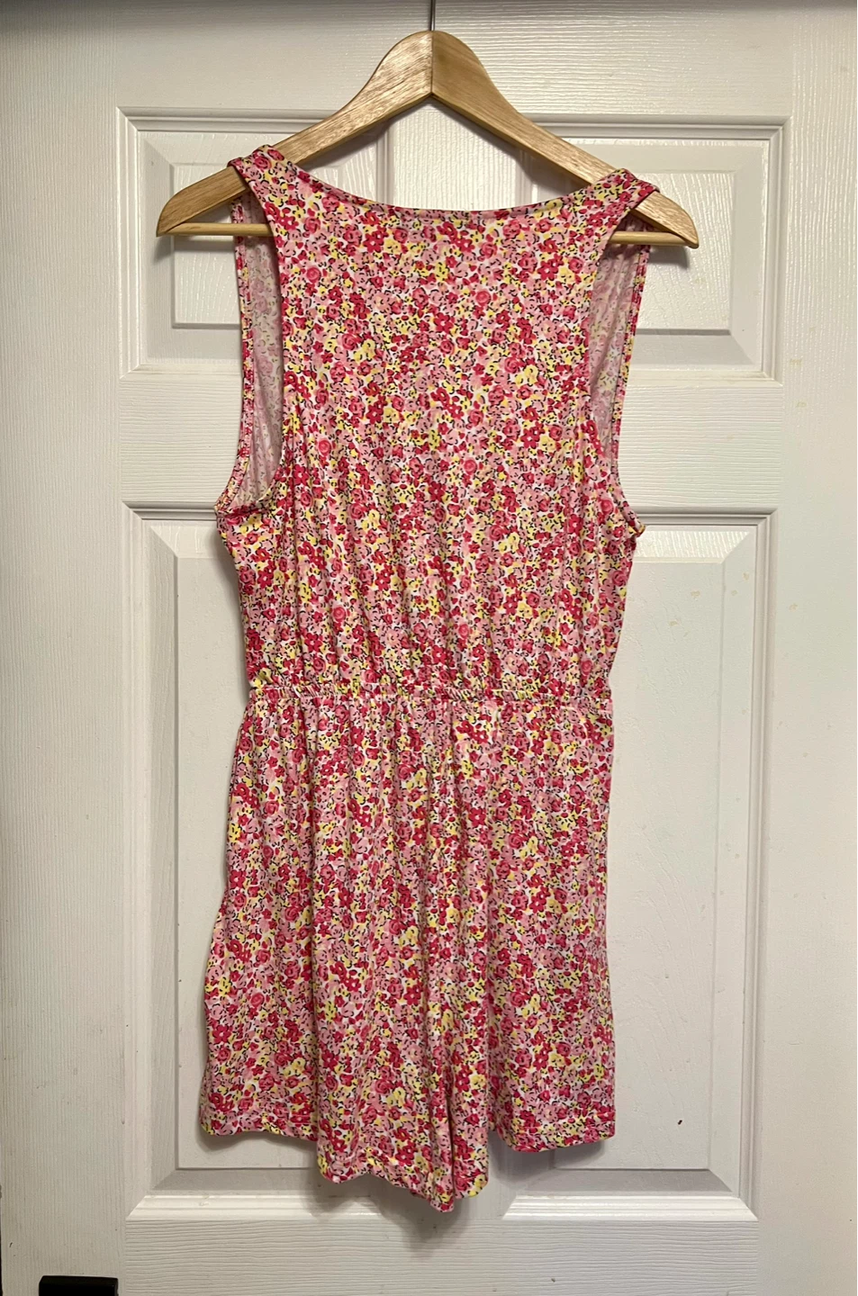 (New)Women's Floral Print Romper- S - photo 2