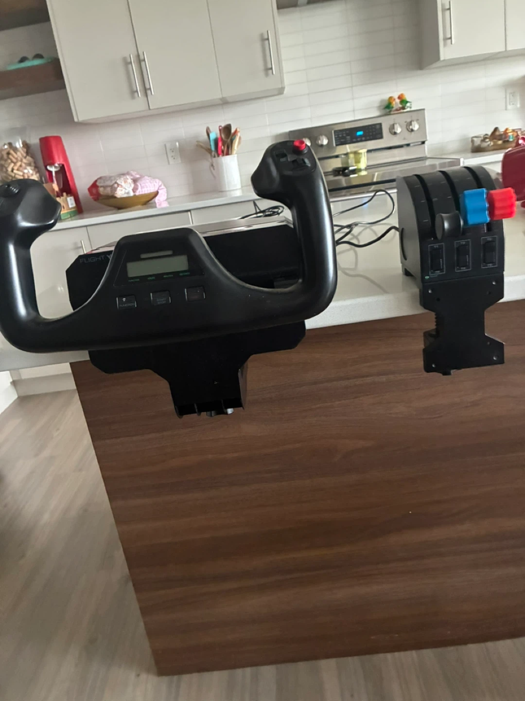 Logitech G PRO Flight Yoke System and Throttle Quadrant