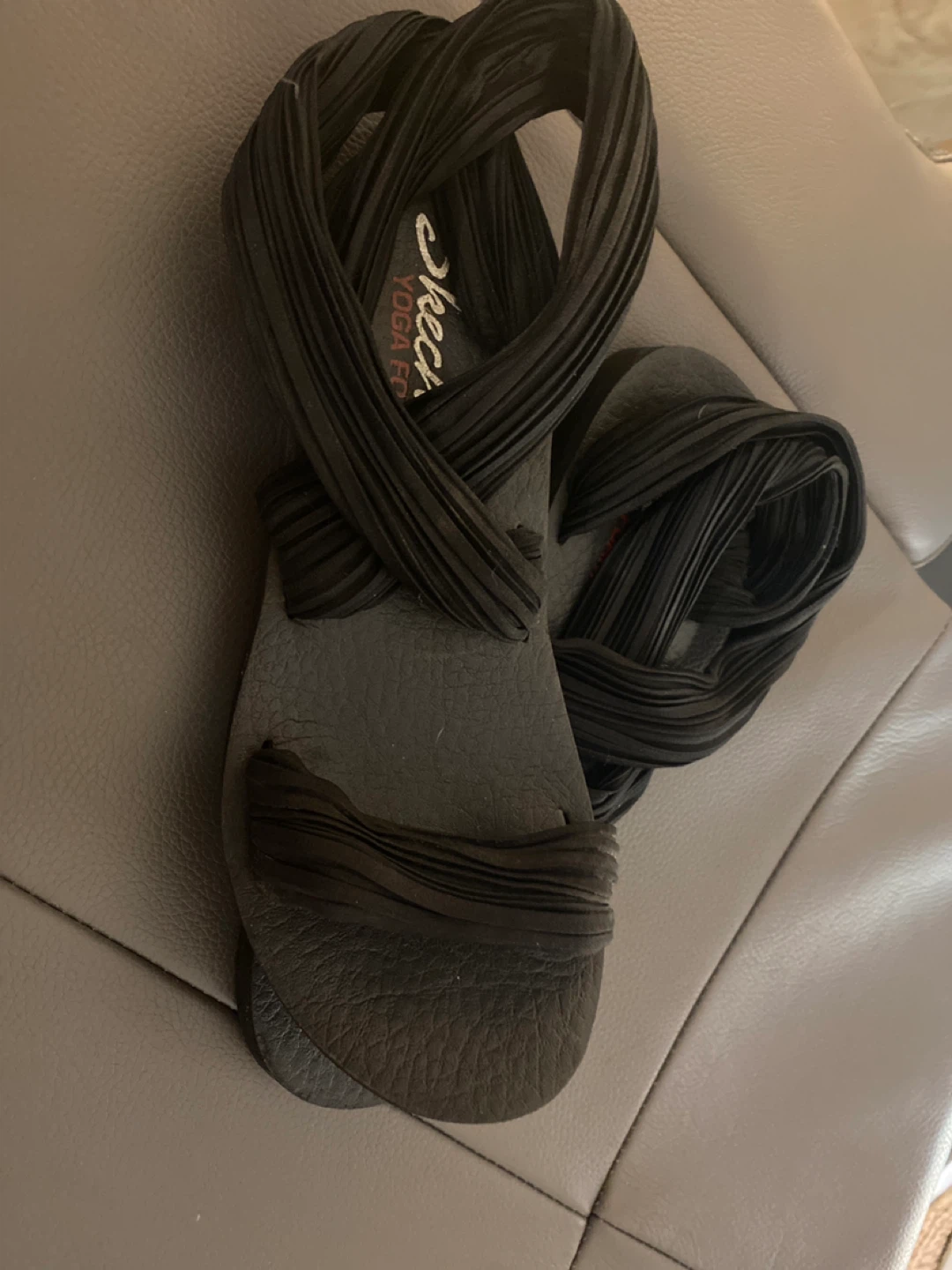 Skechers Yoga Foam Sandals