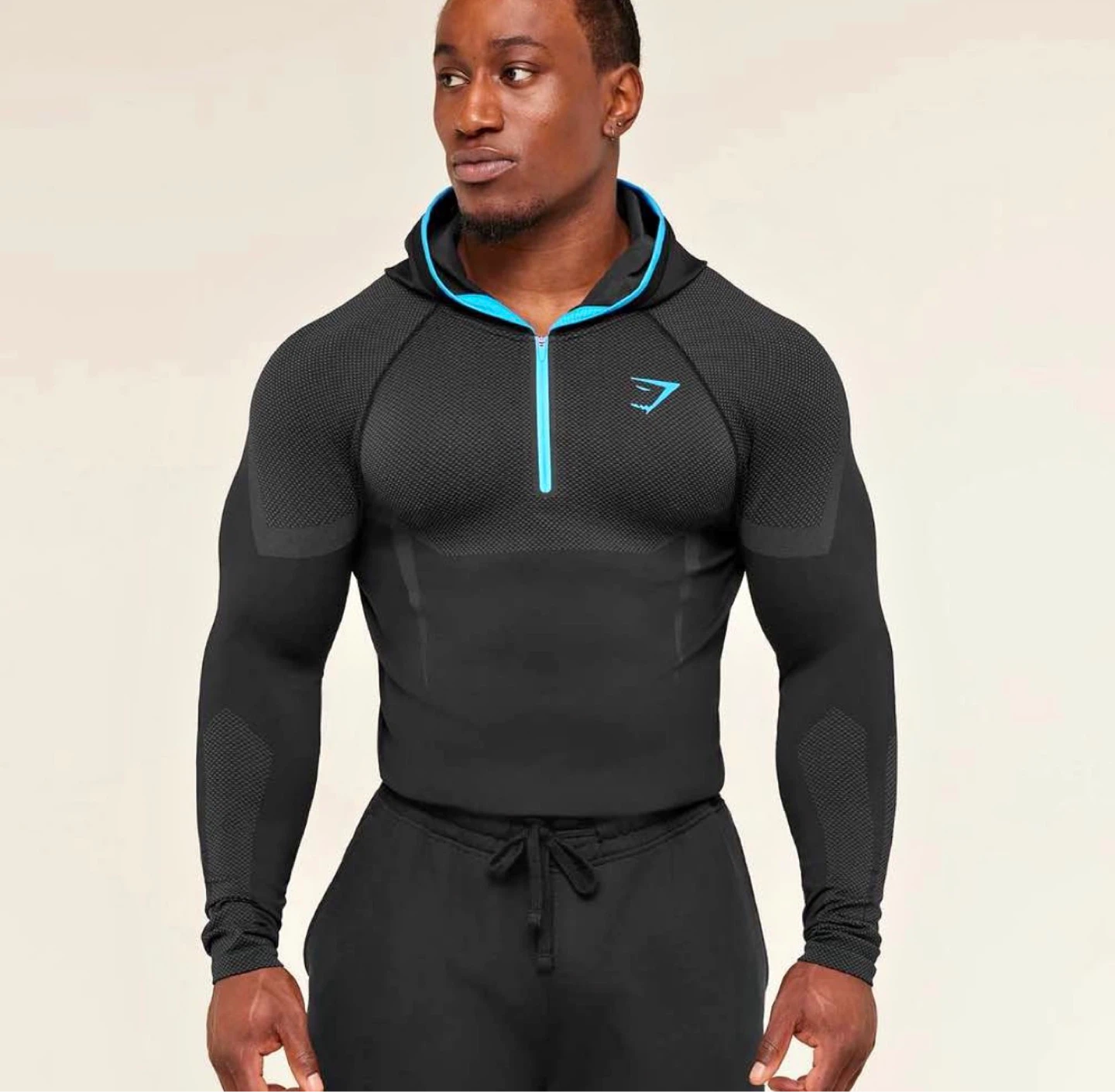 Gymshark Onyx v5 Seamless Hoodie Black Size M