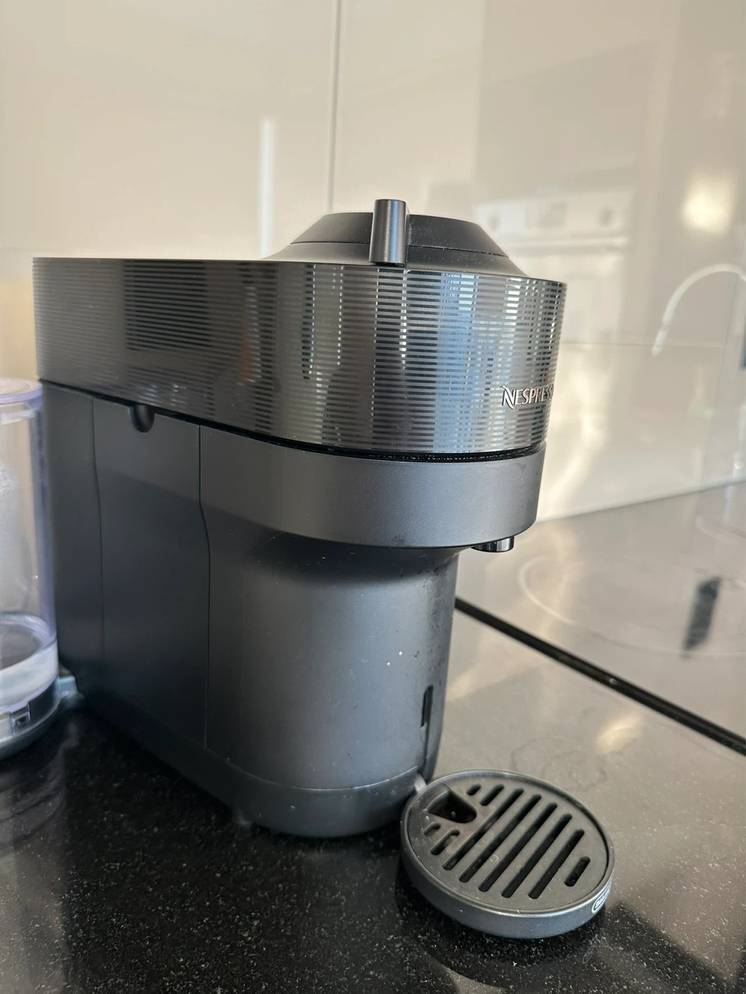 Nespresso Vertuo Coffee Machine. SEPT 2024 - photo 2