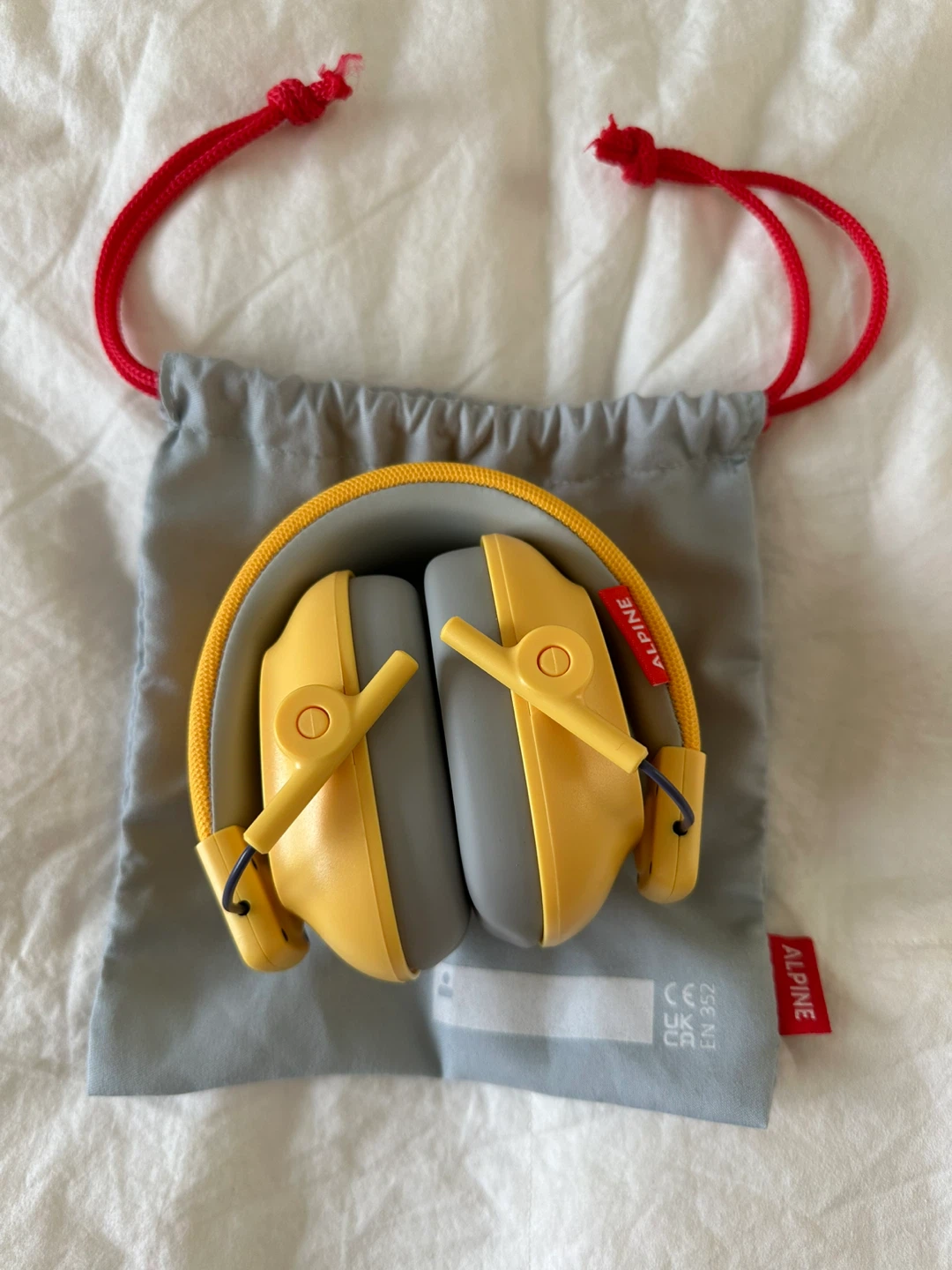 Brand NEW Alpine Kids Hearing Protection Earmuffs