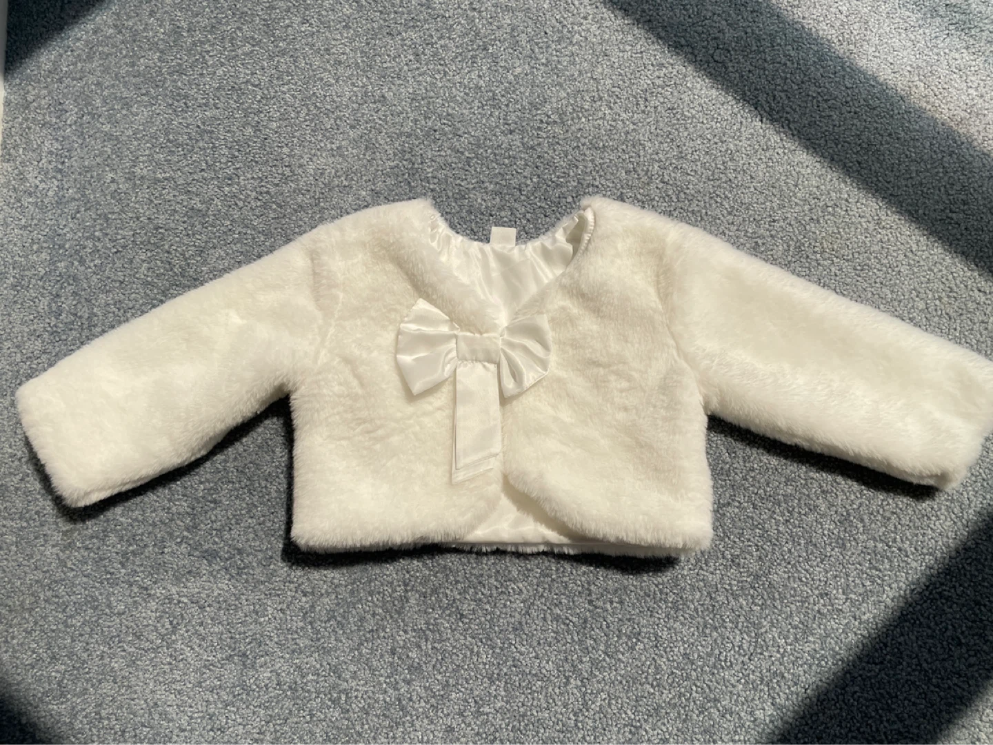 Faux Fur Bolero Jacket with Bow, size 9-12 months - photo 2