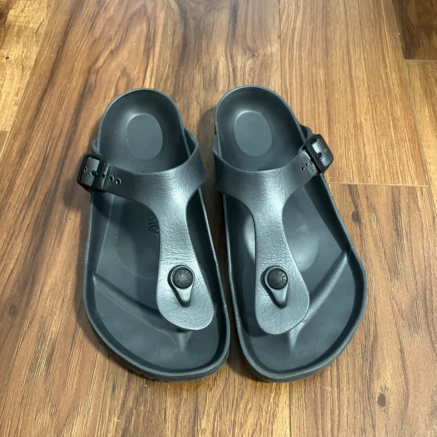 LIKE NEW Birkenstock EVA Sandals Size 37