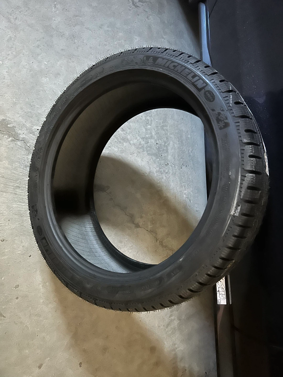 Michelin Alpin Winter Tires (Set of 4) - 225/40R18 - photo 2
