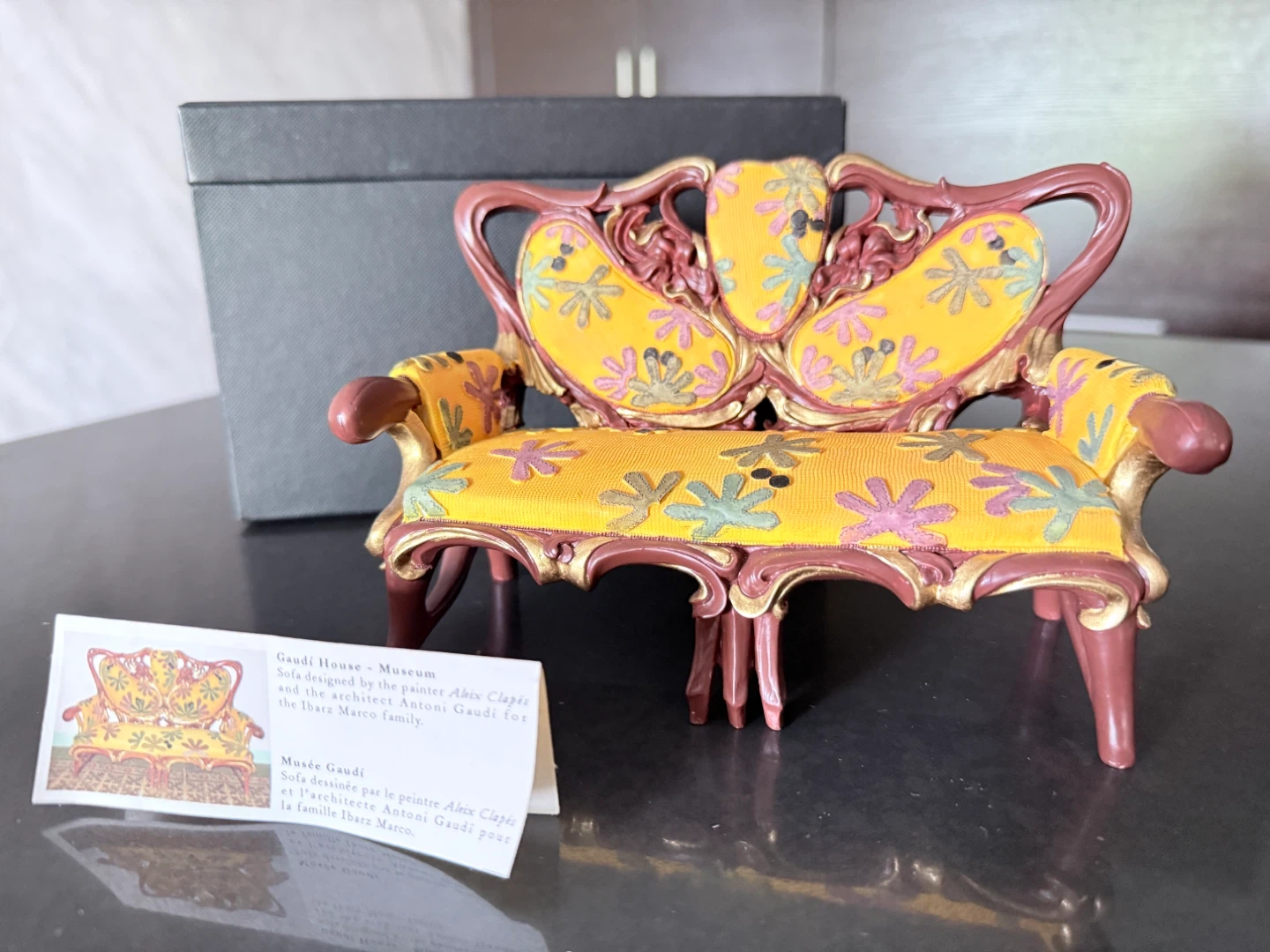 Gaudí House Museum Miniature Sofa Replica