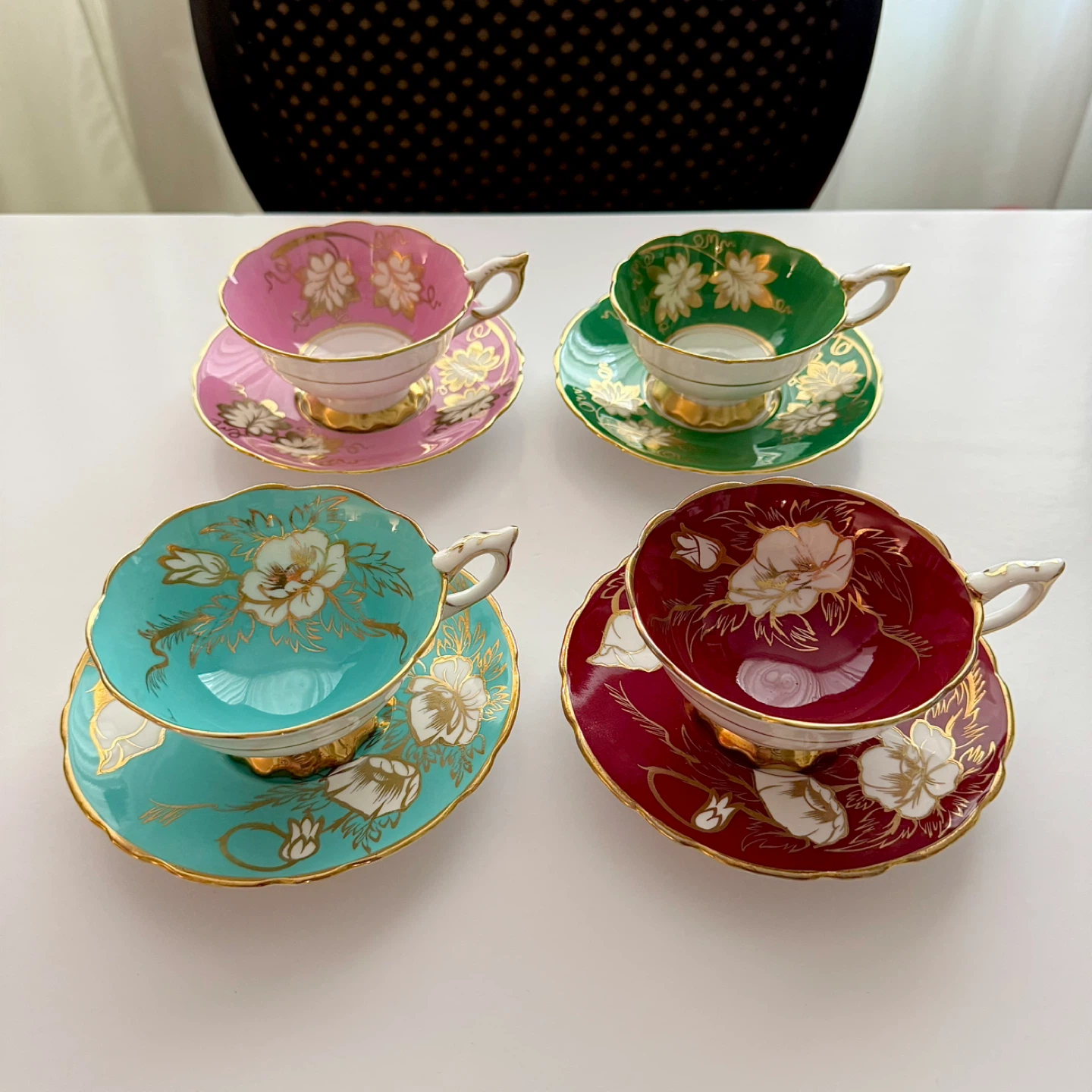 Royal Stafford high-end cabinet teacups - photo 2