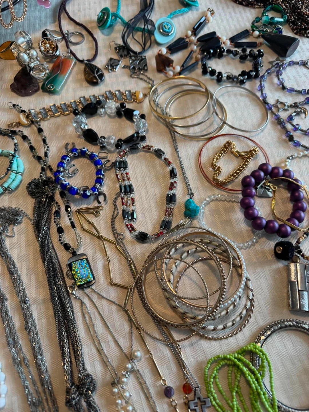Assorted Costume Jewelry Lot - photo 2