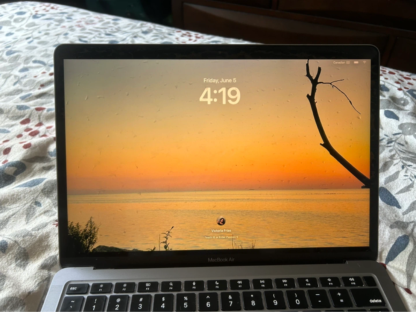 2022 Apple MacBook Air Laptop - photo 3