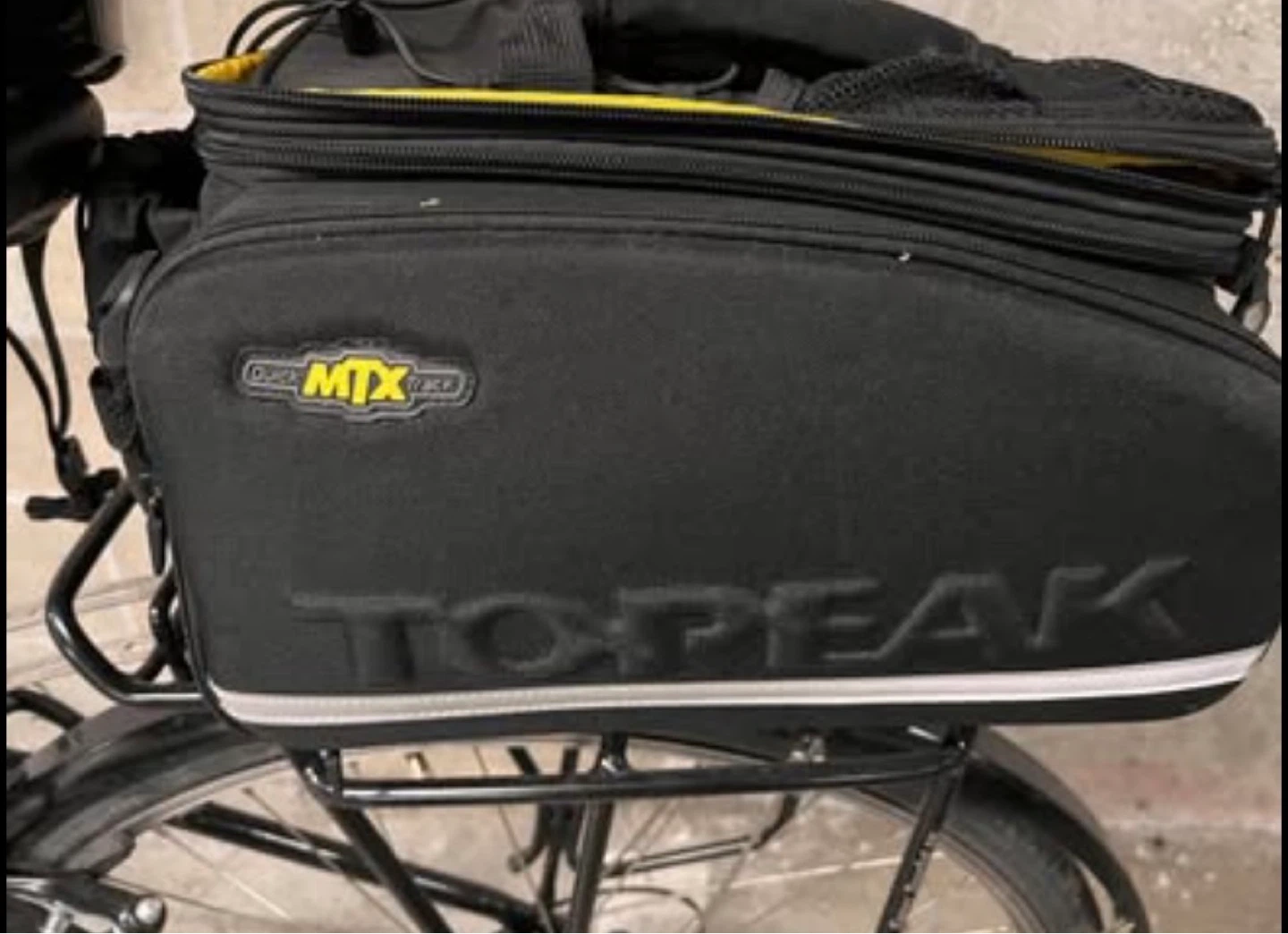 MARIN LARKSPUR CS 1 Sport Utility Bike with MTX Bag & Acc. - photo 3