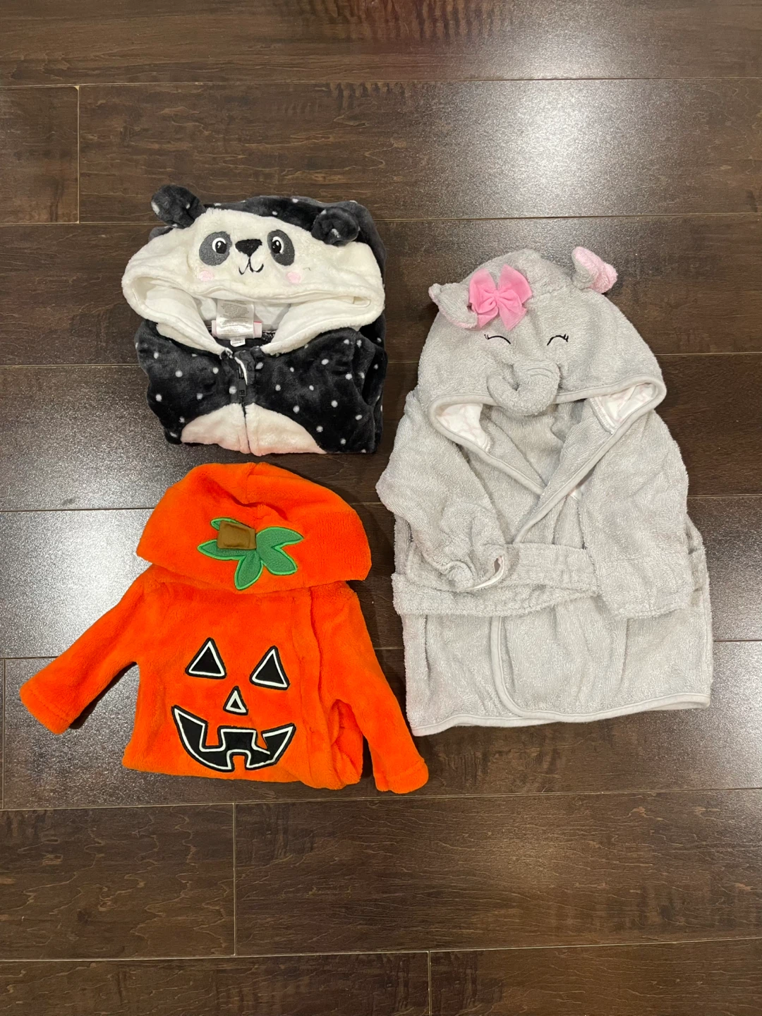 0-3 month costume and cute character sets