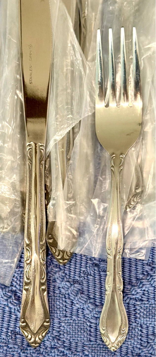 Stanley Roberts Rogers Co Auberge 53 Piece Flatware-1970s - photo 3