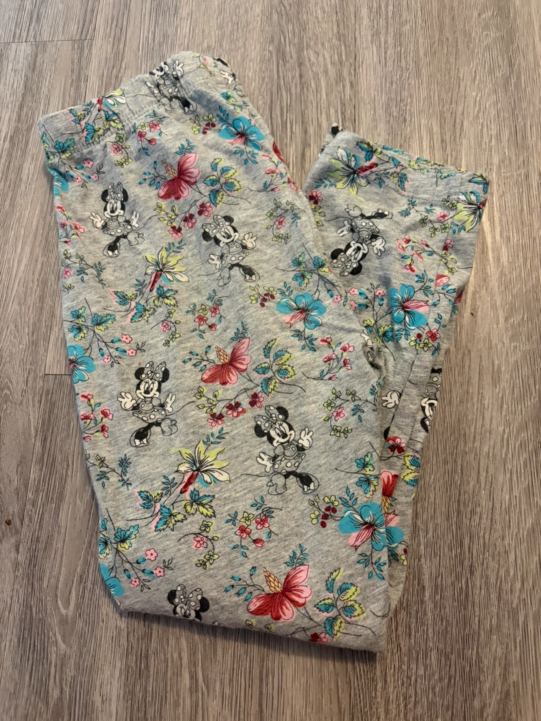 Gap Disney Minnie Mouse Floral Capris