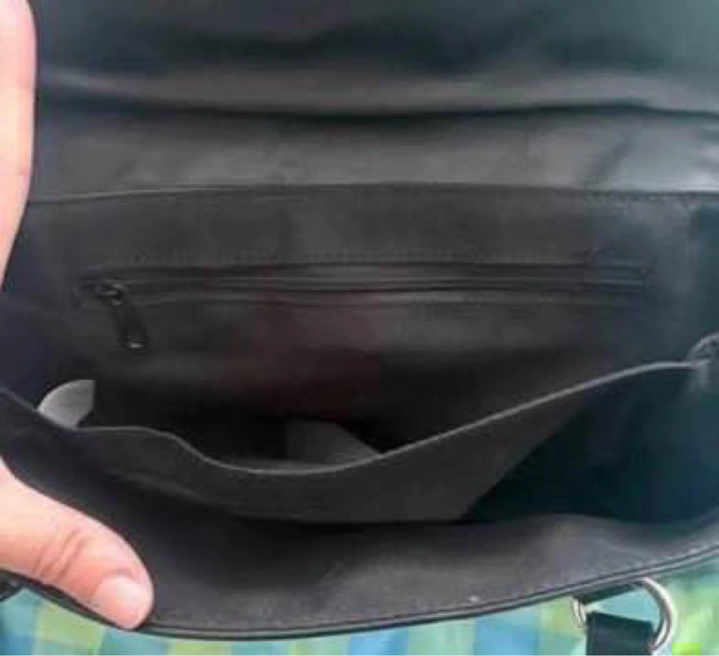 Shoulder bag (In really good condition) (FREE) - photo 2