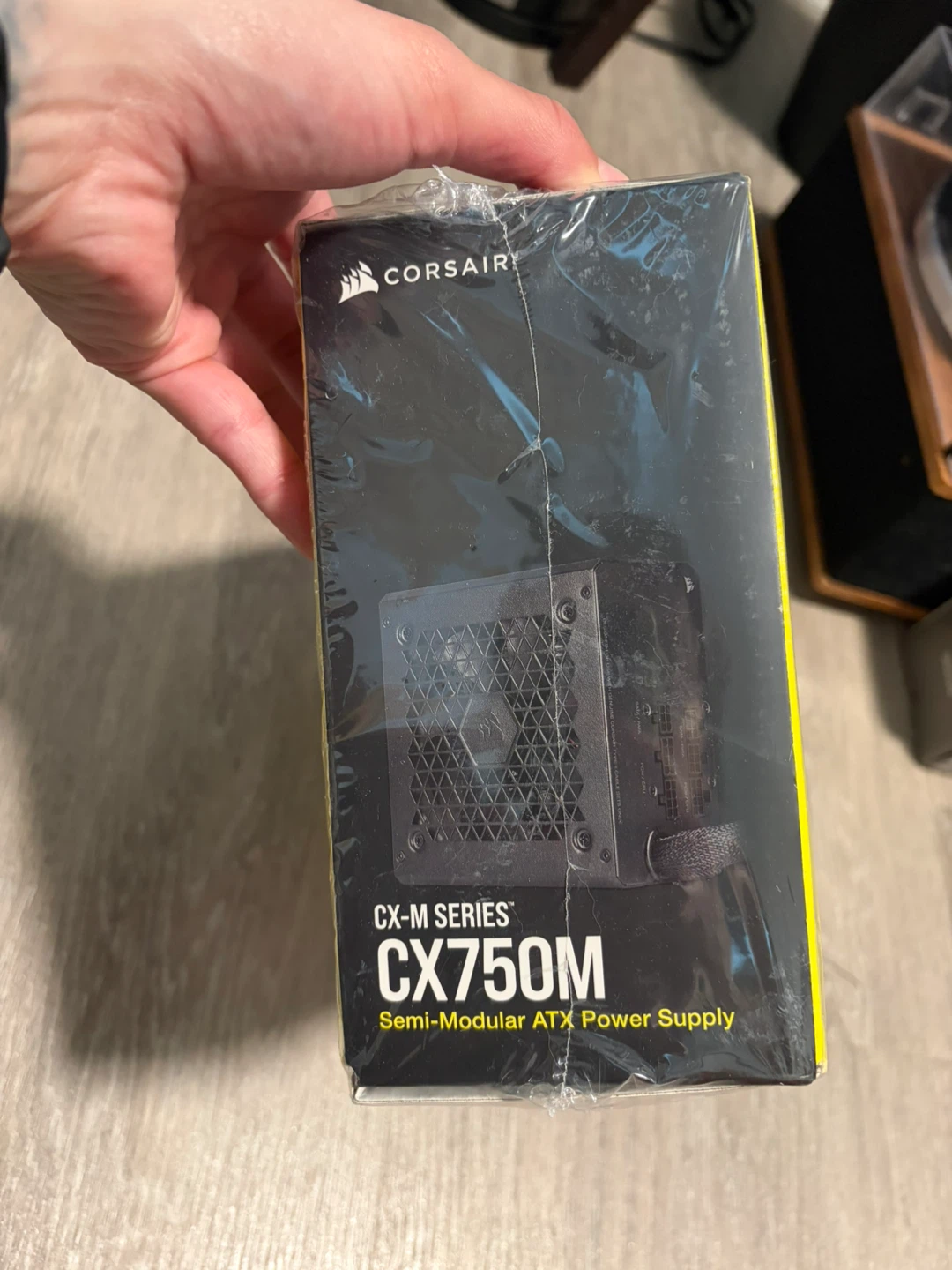 Corsair CX750M Semi-Modular ATX Power Supply - photo 4