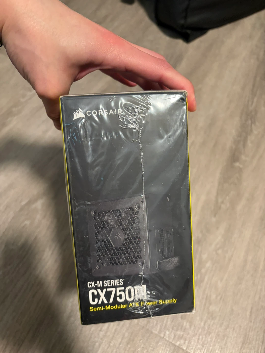 Corsair CX750M Semi-Modular ATX Power Supply - photo 5