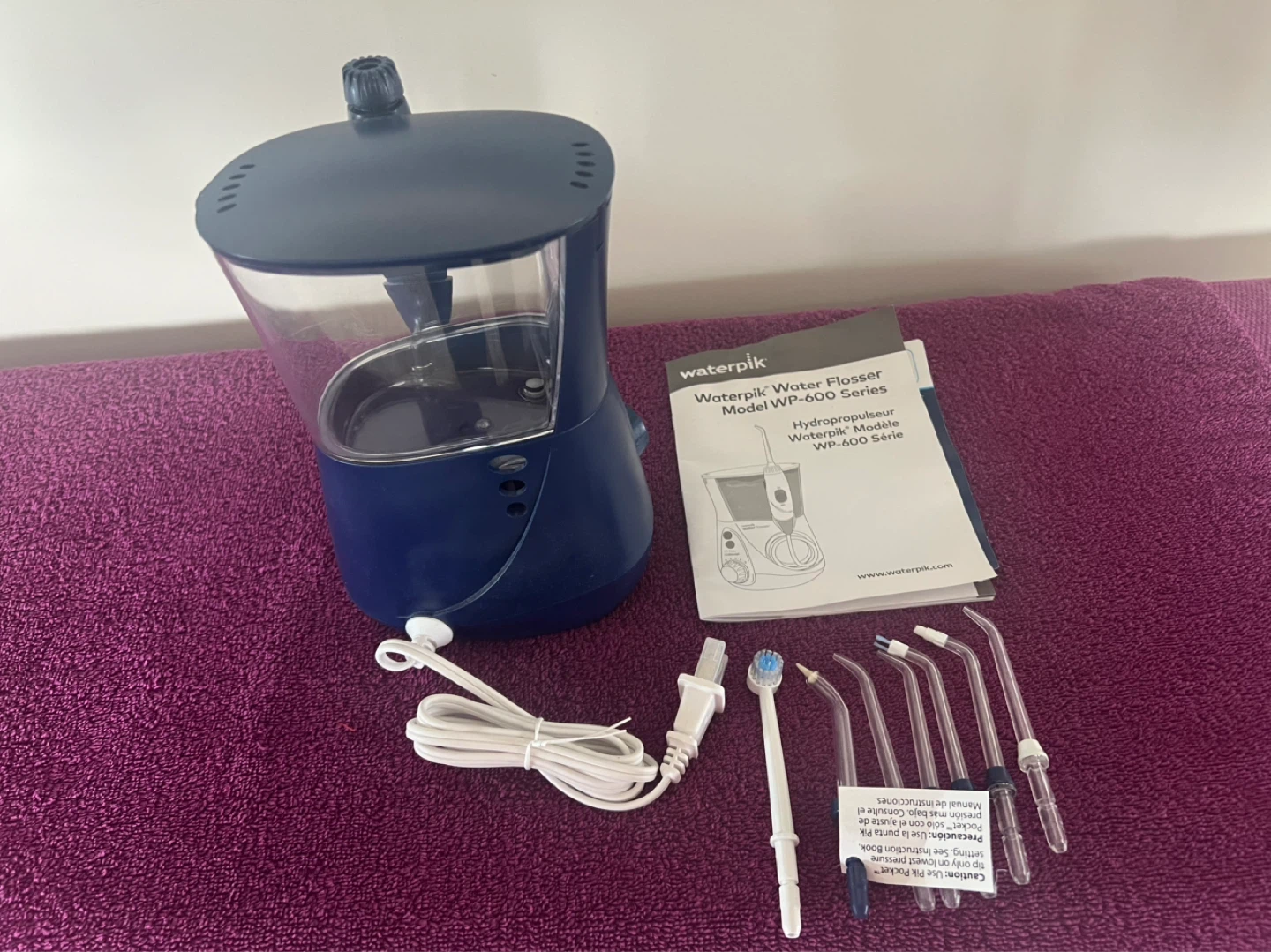 NEW - Waterpik Water Flosser WP-600 Series - photo 2