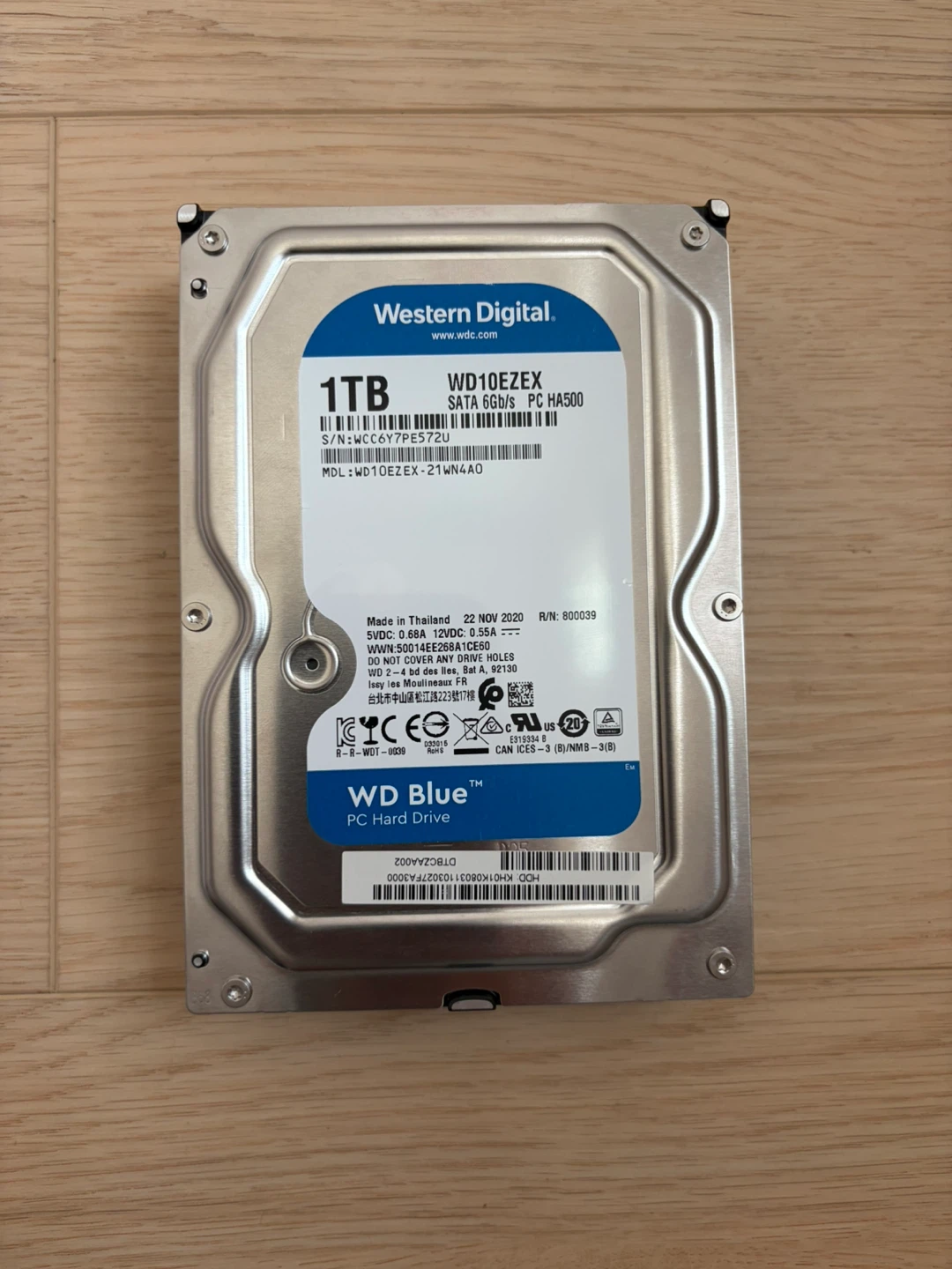Western Digital 1TB Hard Drive - photo 2