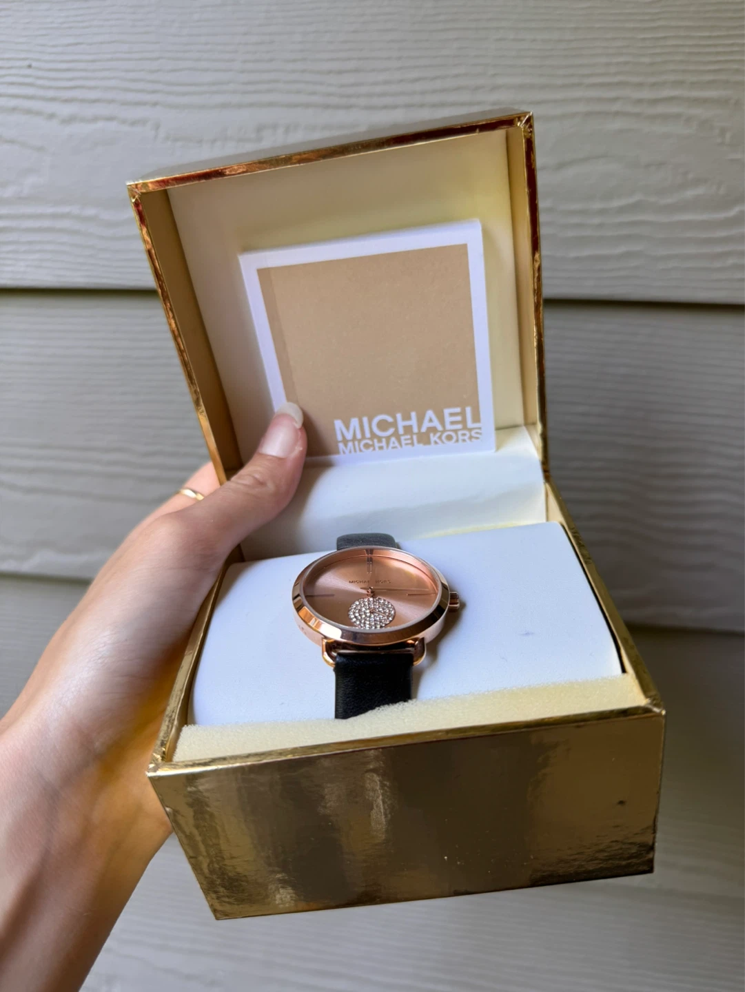 Michael Kors Rose Gold Watch - Never worn in original box! - photo 2