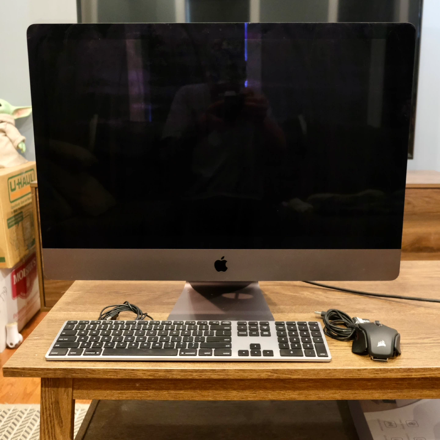 Apple iMac Pro 27" 5K 2017 3.2GHz 8-Core Intel Xeon W 32GB RAM