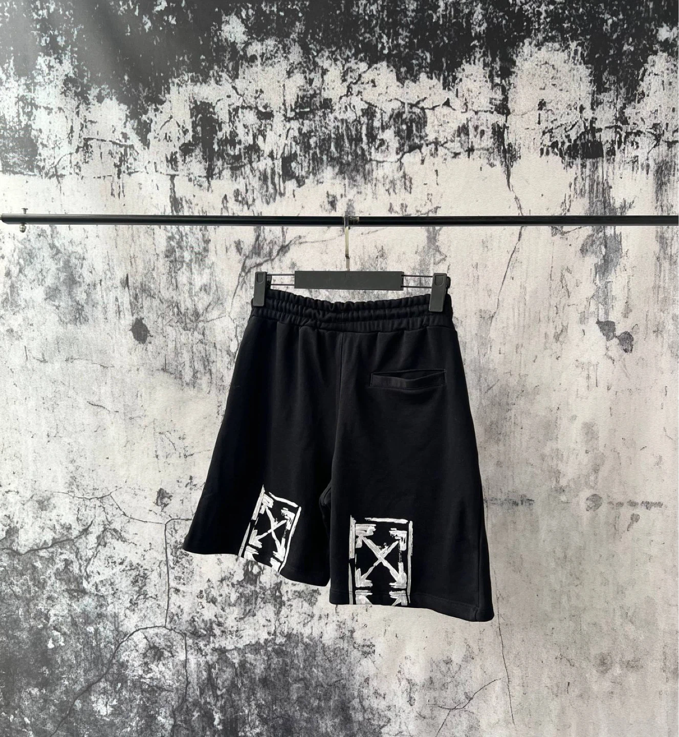 Amiri Shorts - photo 4