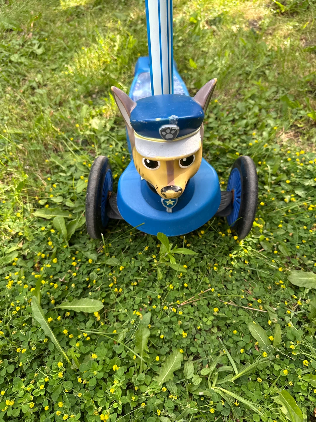 Free Paw Patrol Chase 3-Wheel Scooter - photo 3