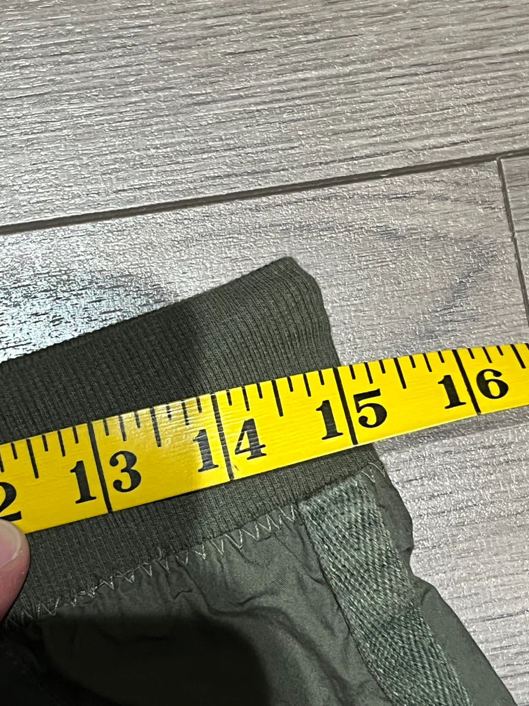 725 Originals Olive Green Shorts - photo 4