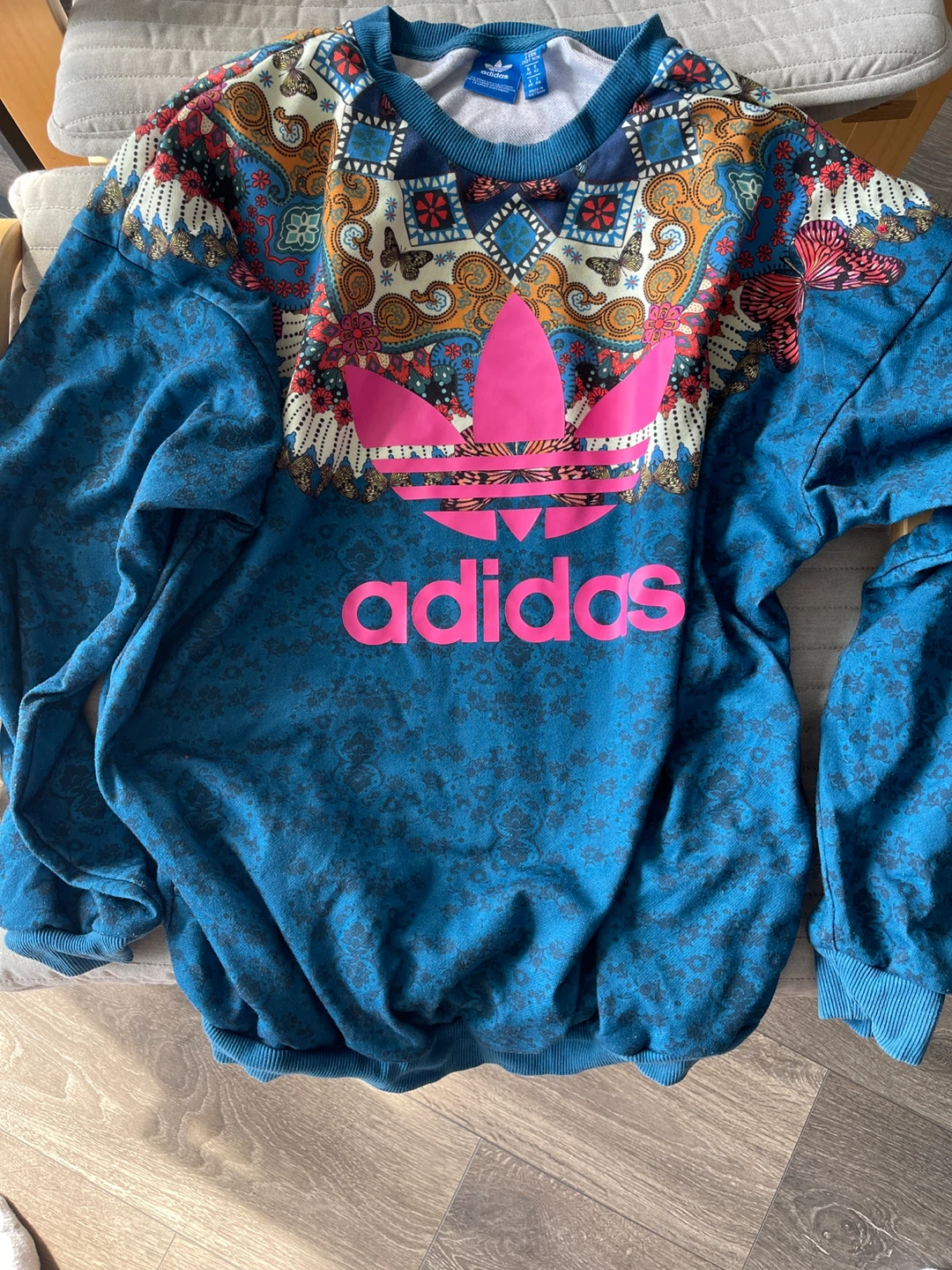 Adidas Crewneck Sweatshirt