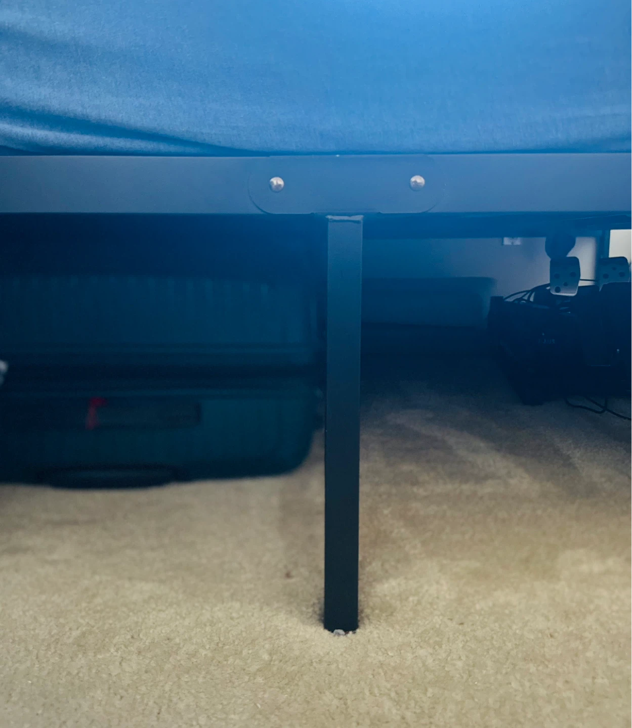 King-Size Bed + Mattress - 250$ - photo 3