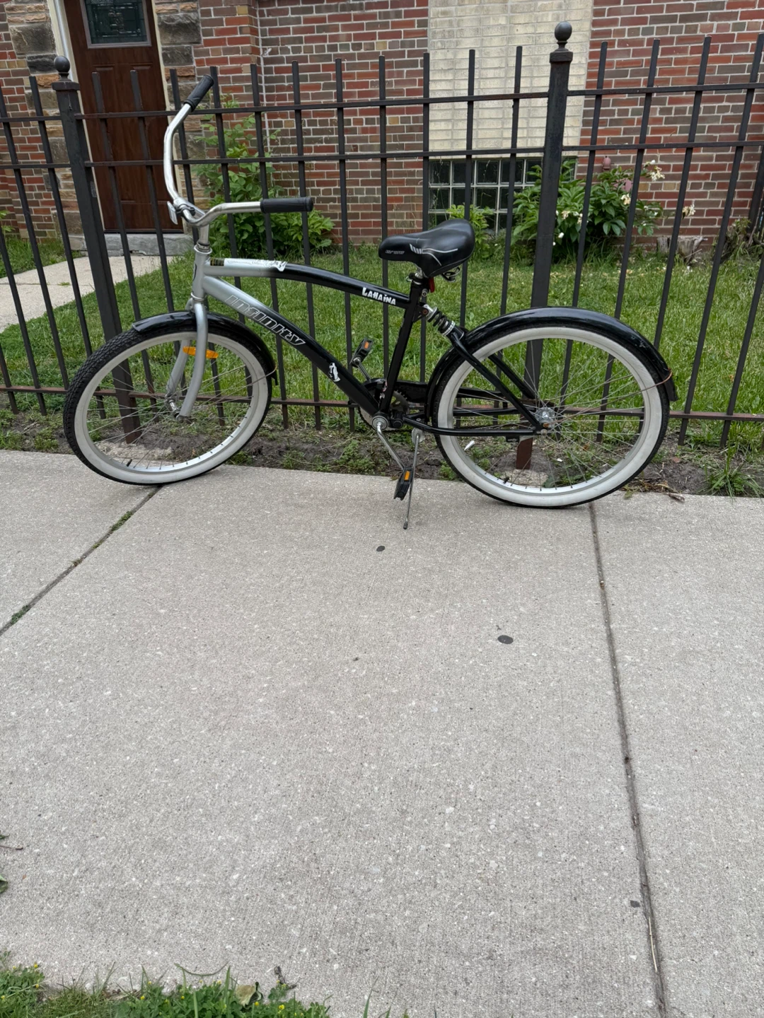 26” infinity "Laramie" Cruiser Bike