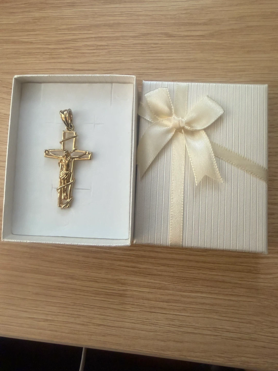 Gold Crucifix Pendant Necklace