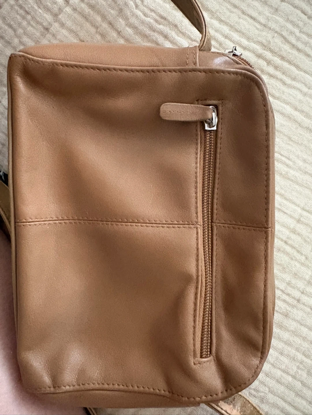 JOANEL Shoulder Bag - photo 3