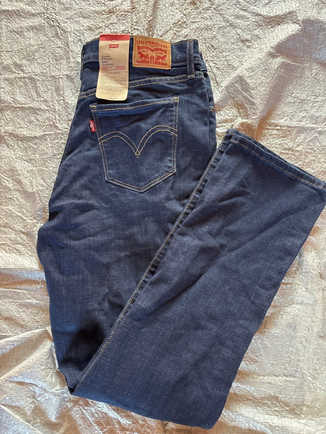 Ladies Levi's Classic Straight Jeans - Size 10 L