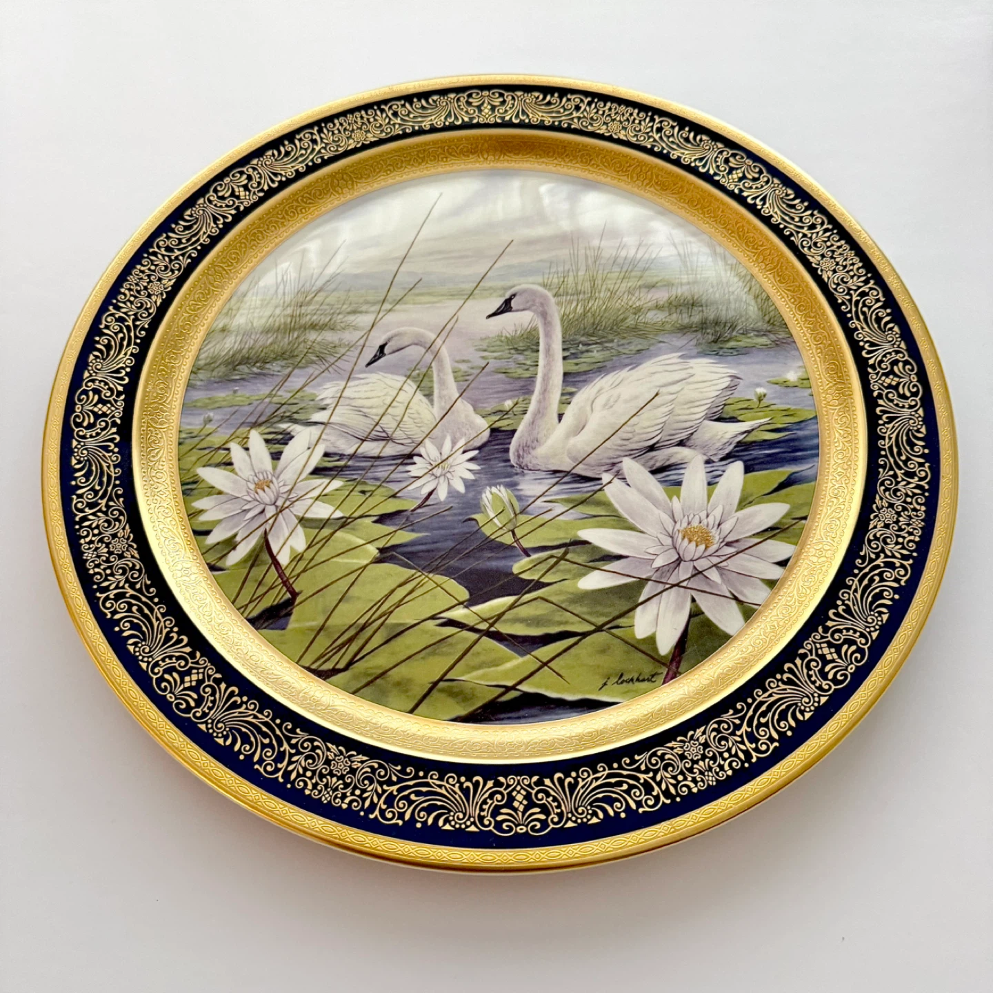 13” Pickard swan decorative plate - photo 2