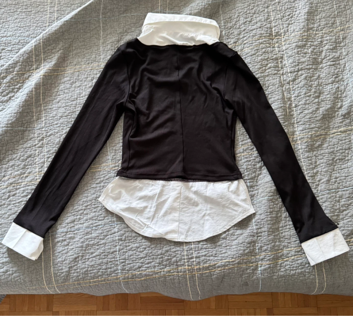 Black and White Button-Up Style Top - photo 2