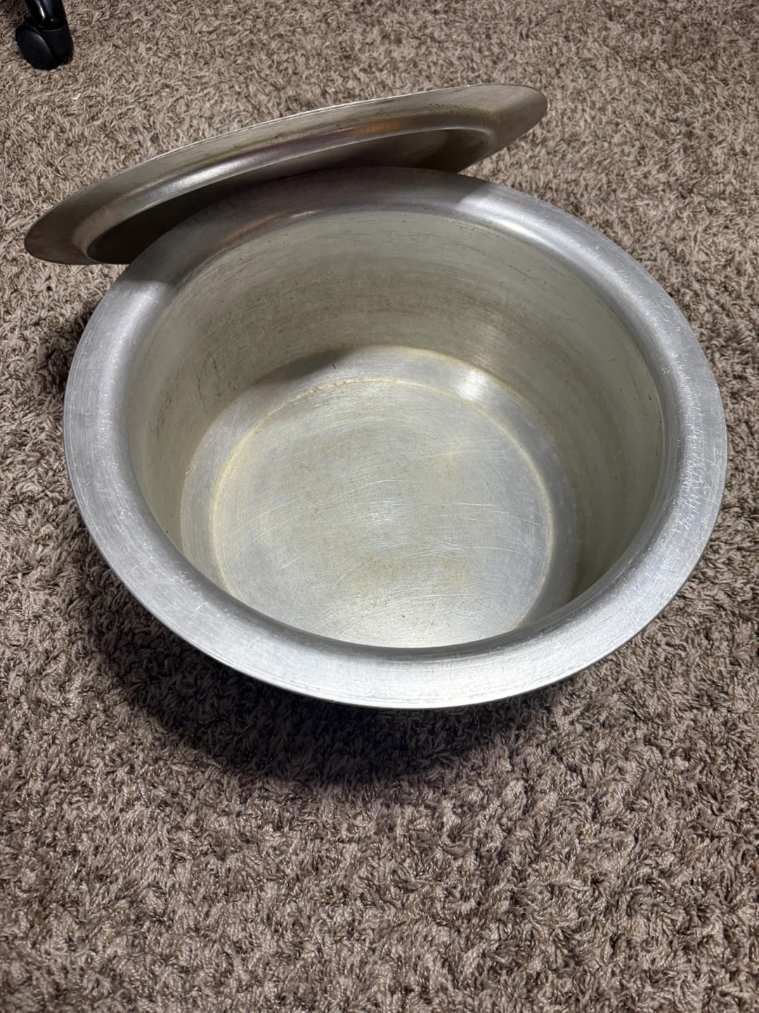 Big Aluminum pot