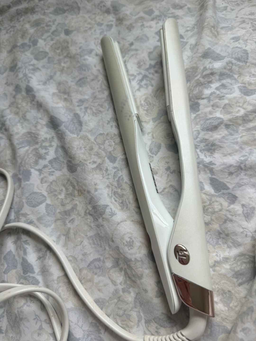 T3 Lucea Wide 1.5” Professional Straightener - photo 3