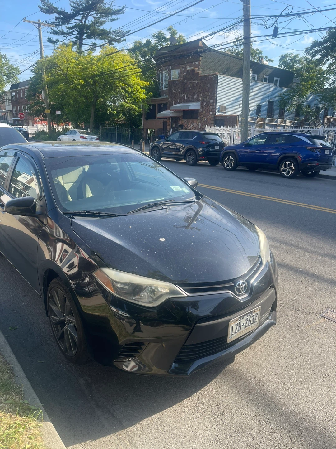 Black Toyota Corolla LE Sedan - photo 4