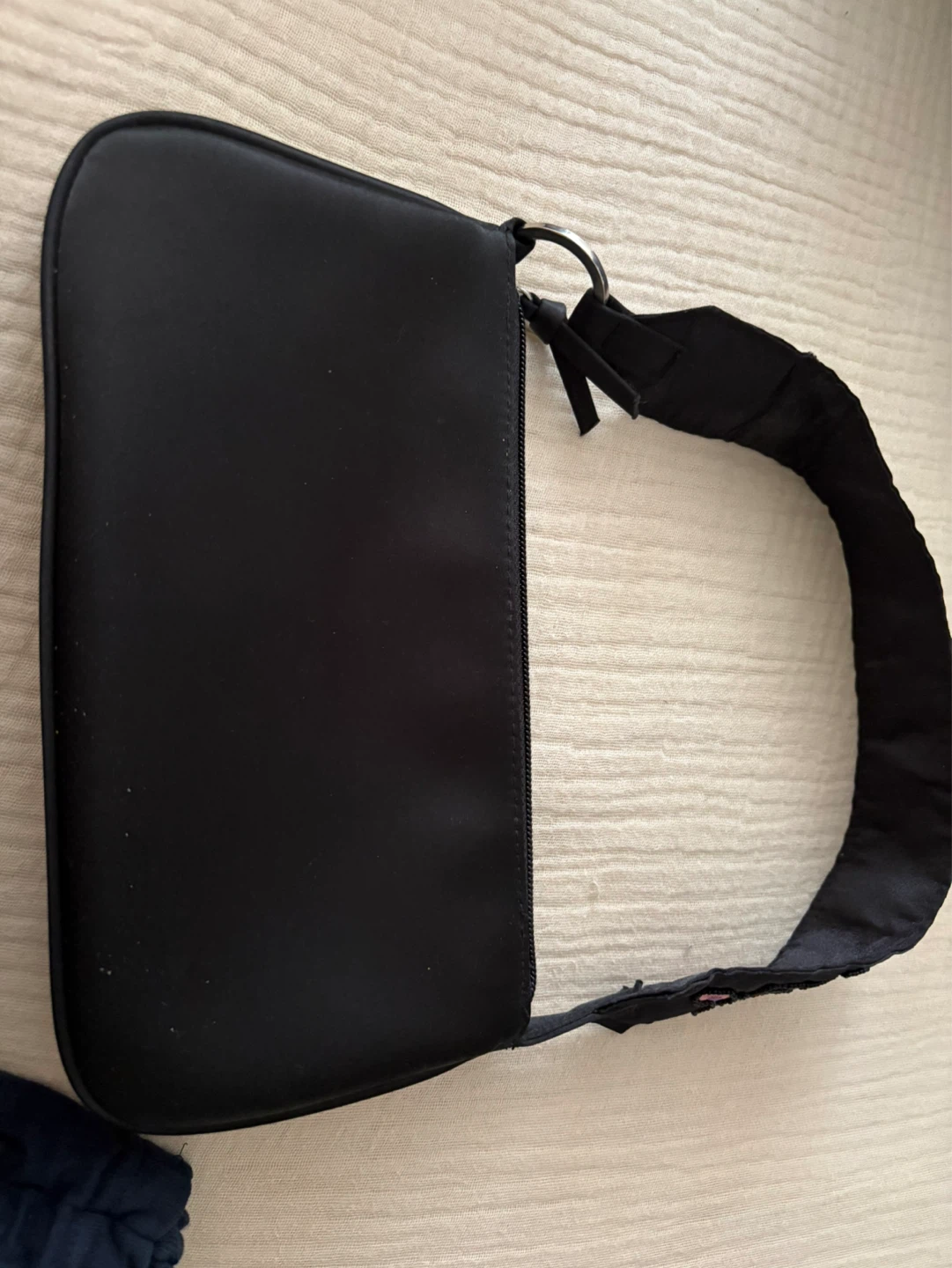 XOXO Black Beaded Shoulder Bag - photo 4