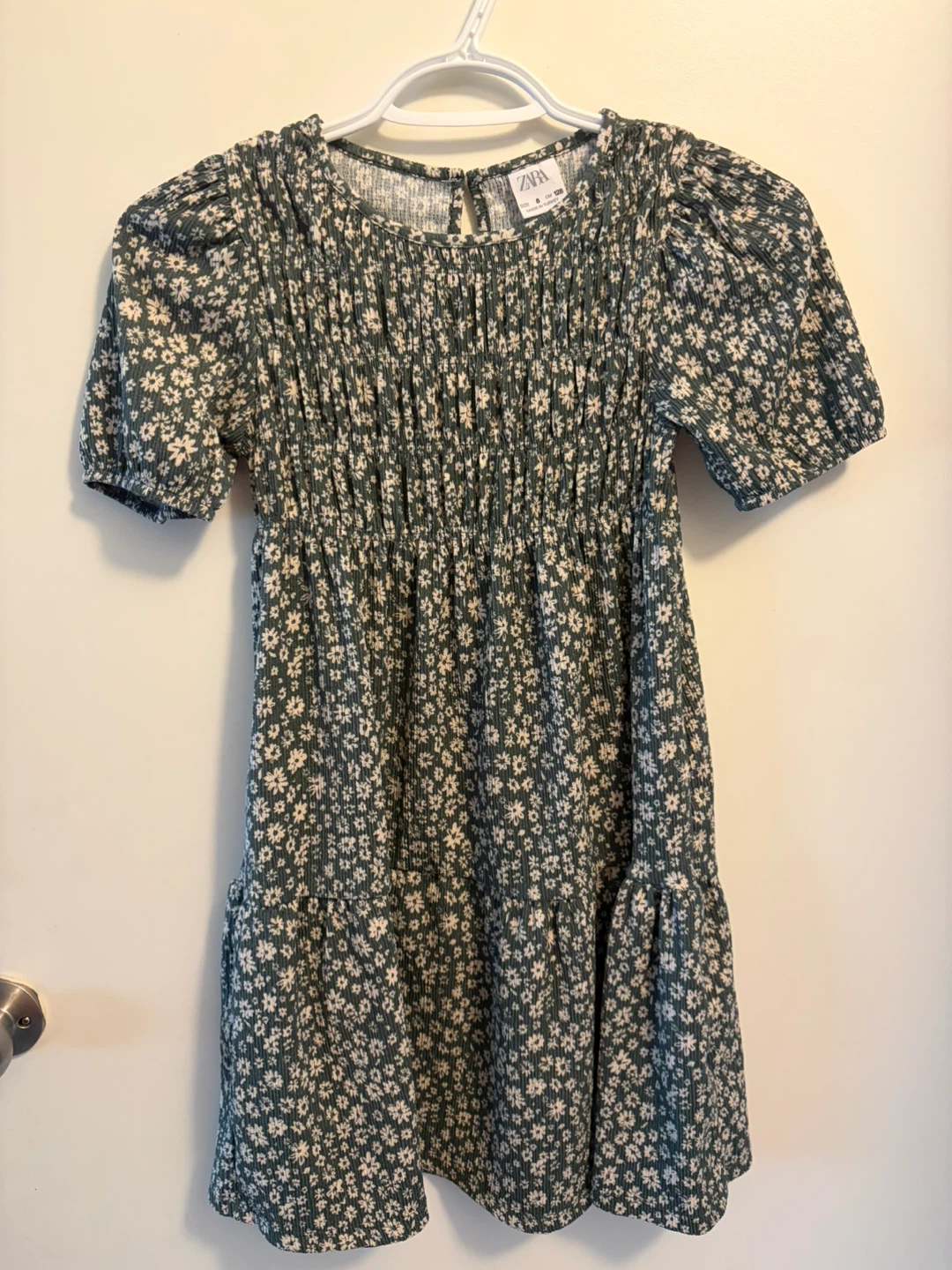 Zara Girls Smocked Floral Dress Size 8