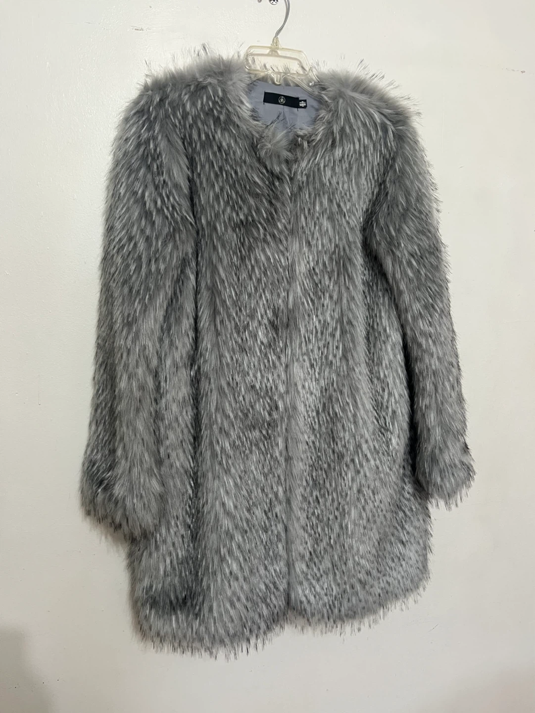 New Missguided Faux Fur Coat - Grey - Size US 2