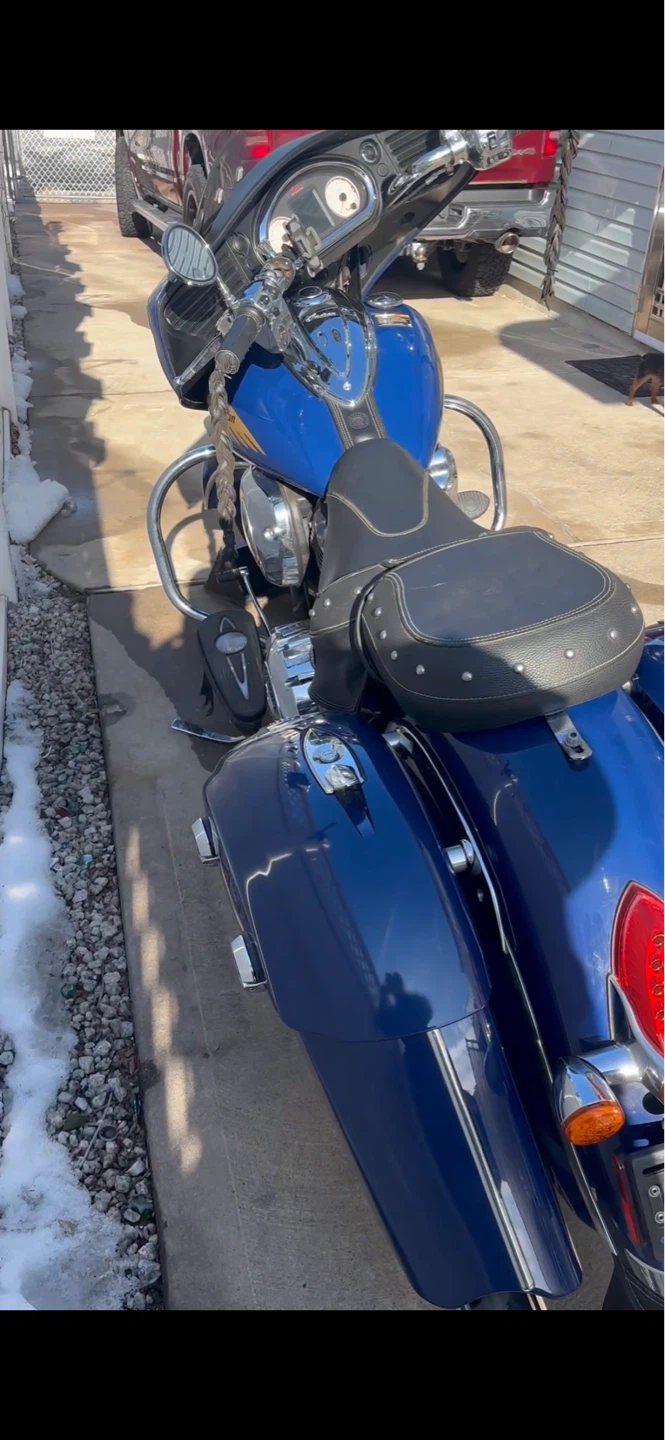 Blue Indian chieftain Motorcycle - photo 4