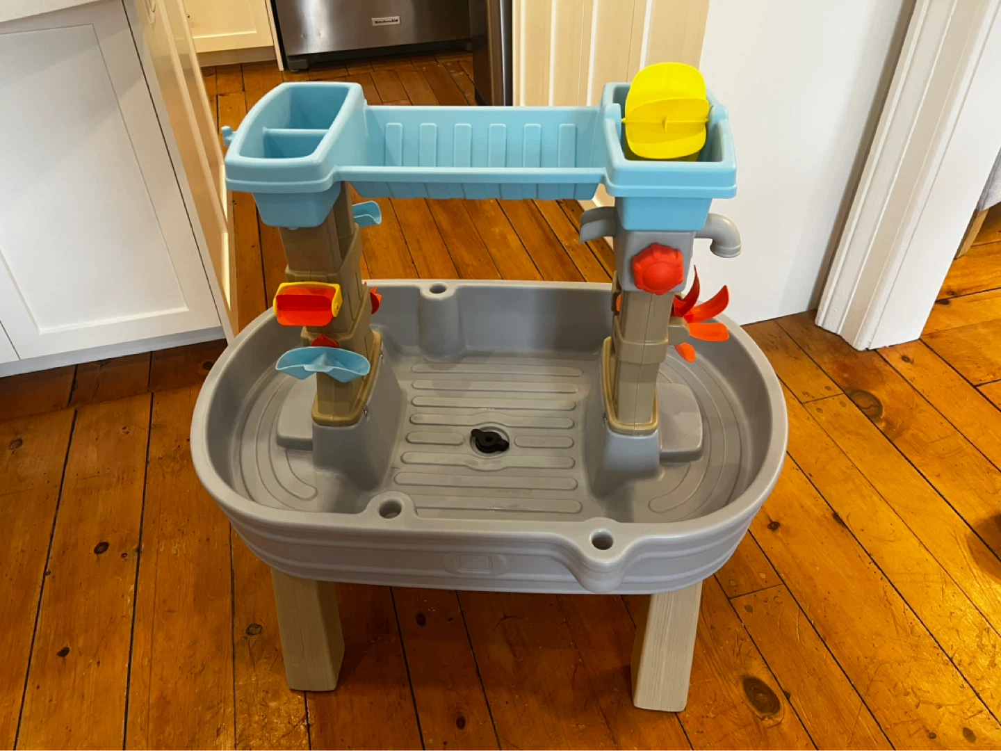 Step2 Water Table - photo 3