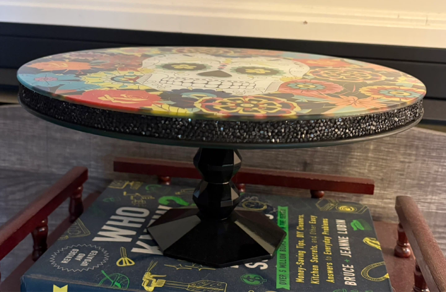 ✨✨12” Decorative Sugar Skull Cake Stand - photo 2