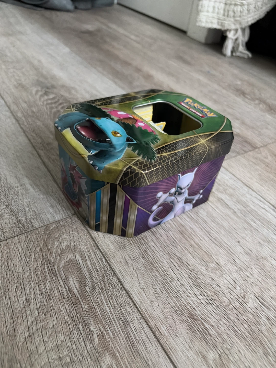 Pokémon Trading Card Game Tin - photo 2