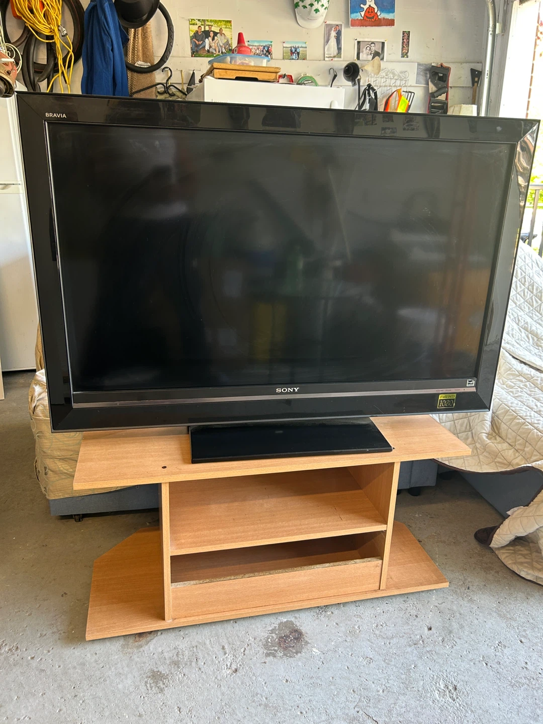 Sony Bravia 1080p Flat Screen TV - photo 2