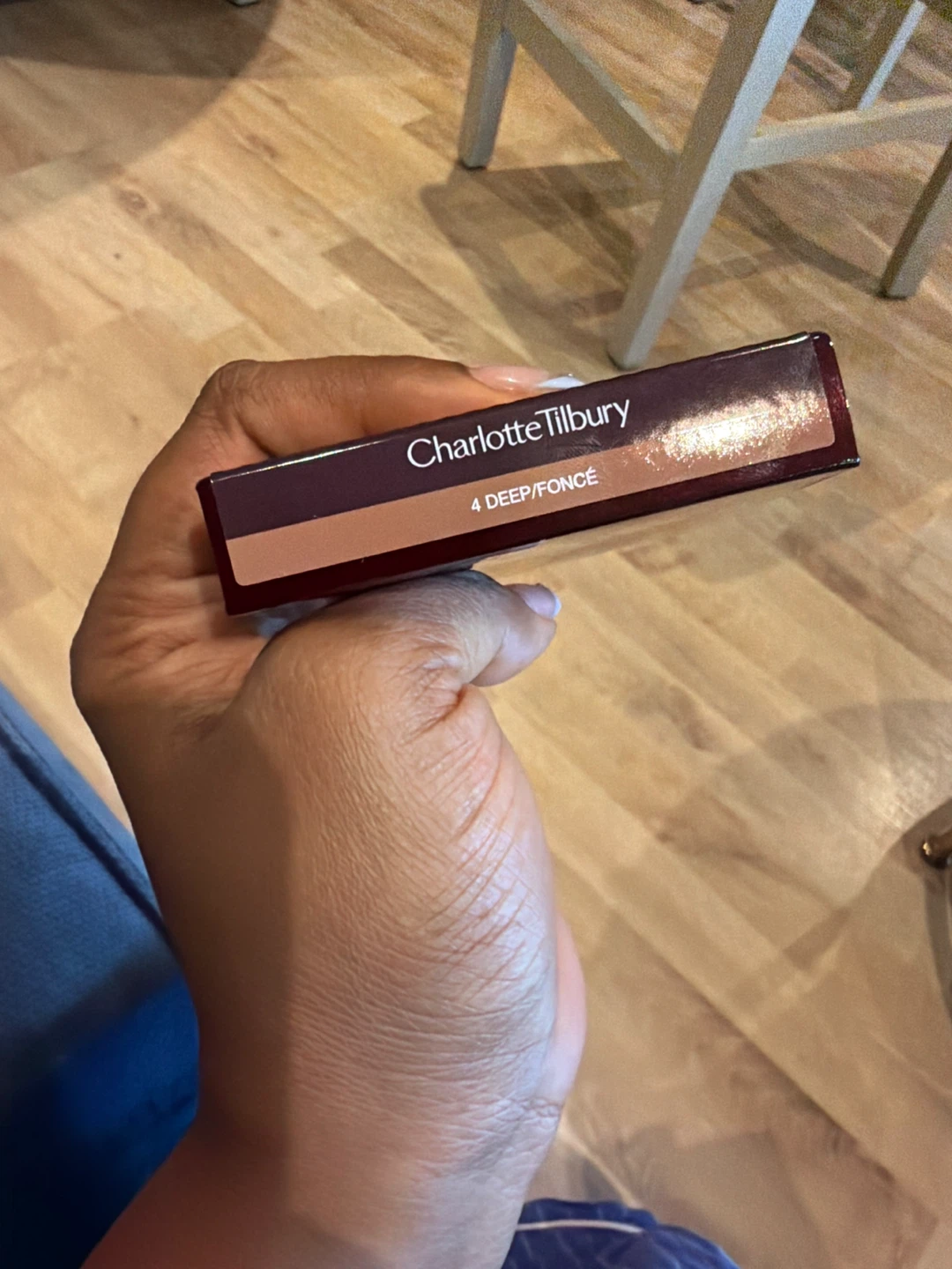Charlotte Tilbury Airbrush Flawless Finish Setting Powder - photo 2